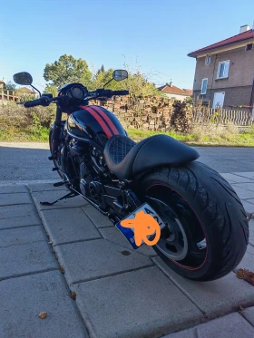     Harley-Davidson V-Rod