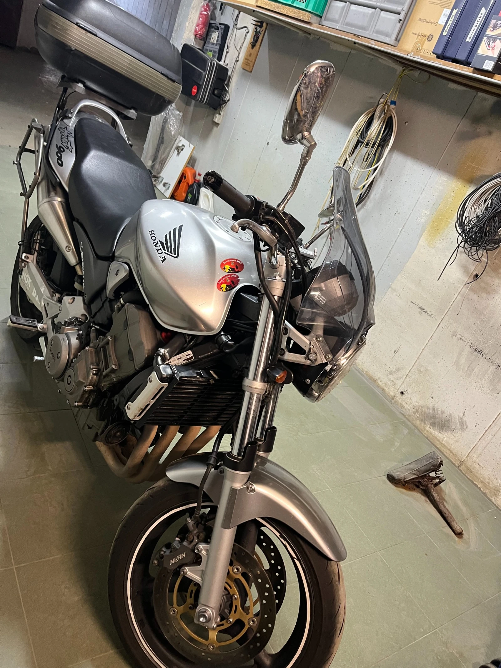 Honda Hornet 919