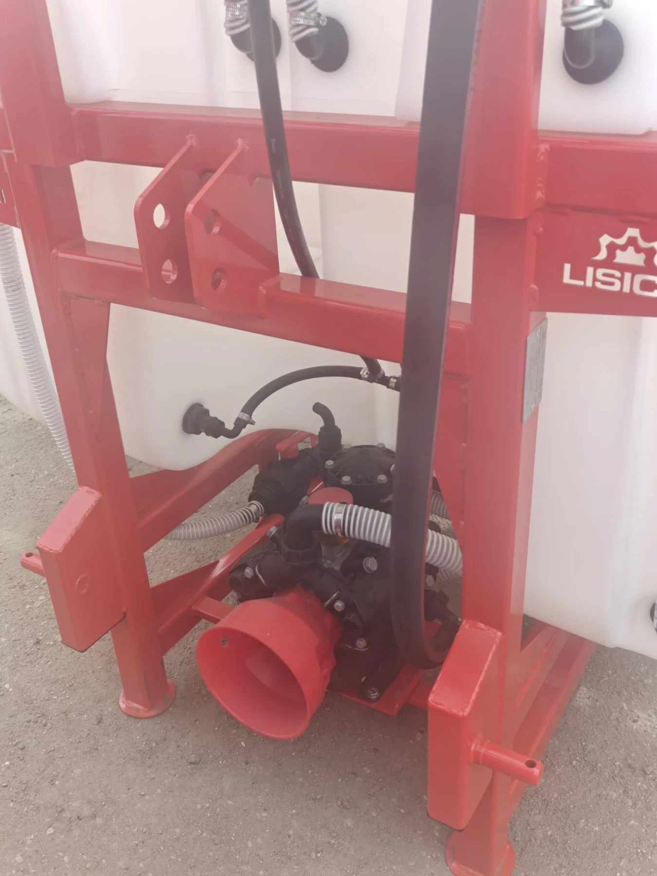 Пръскачка Друга марка ПОЛСКИ ПРЪСКАЧКИ ОТ 200Л:400Л:600Л:800Л И 1000Л, снимка 14 - Селскостопанска техника - 54004227