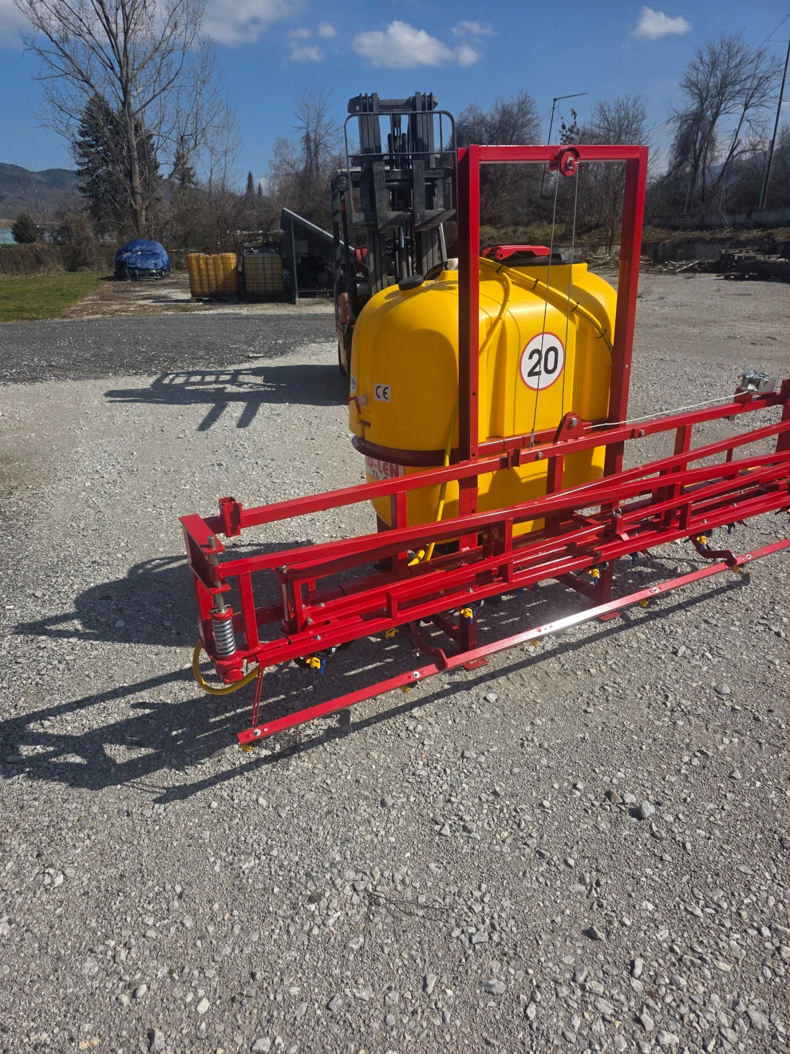 Пръскачка Друга марка ПОЛСКИ ПРЪСКАЧКИ ОТ 200Л:400Л:600Л:800Л И 1000Л, снимка 4 - Селскостопанска техника - 54004227