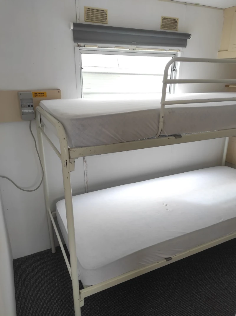 Каравана ABI STACARAVAN 900/310, снимка 13 - Каравани и кемпери - 52745209