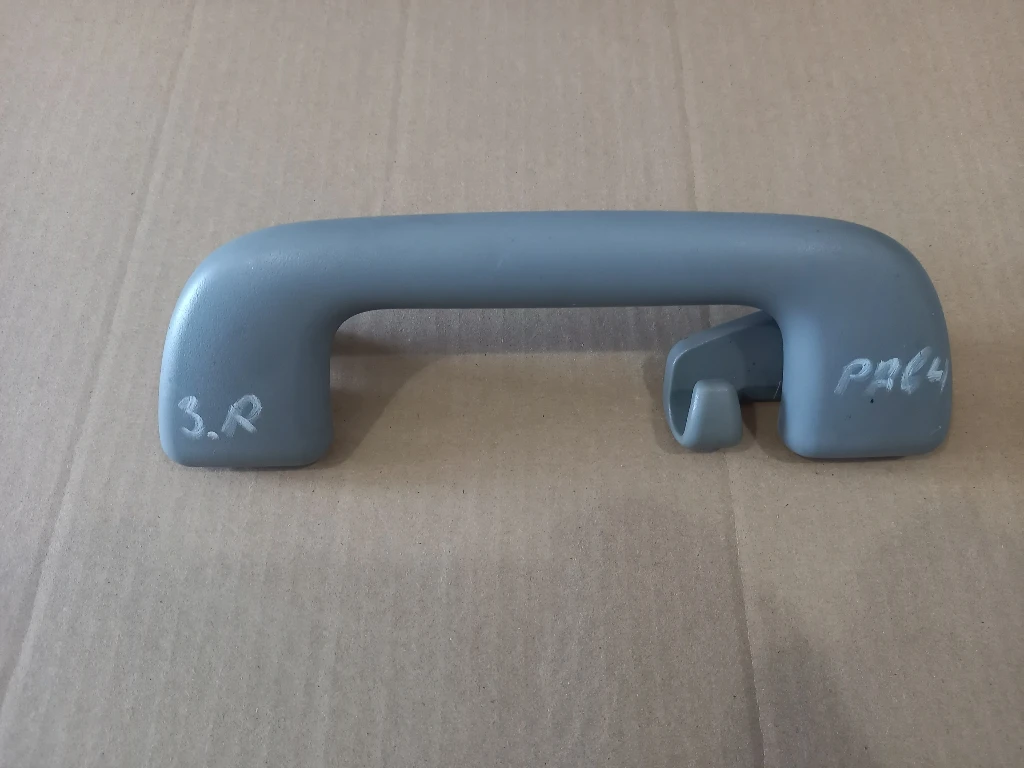 Дръжка таван задна дясна Тойота Рав4 (с)