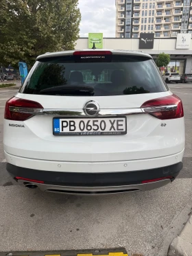 Opel Insignia Country Tourer 4x4 , снимка 2