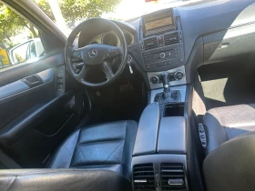 Mercedes-Benz C 320, снимка 9