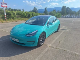     Tesla Model 3 44