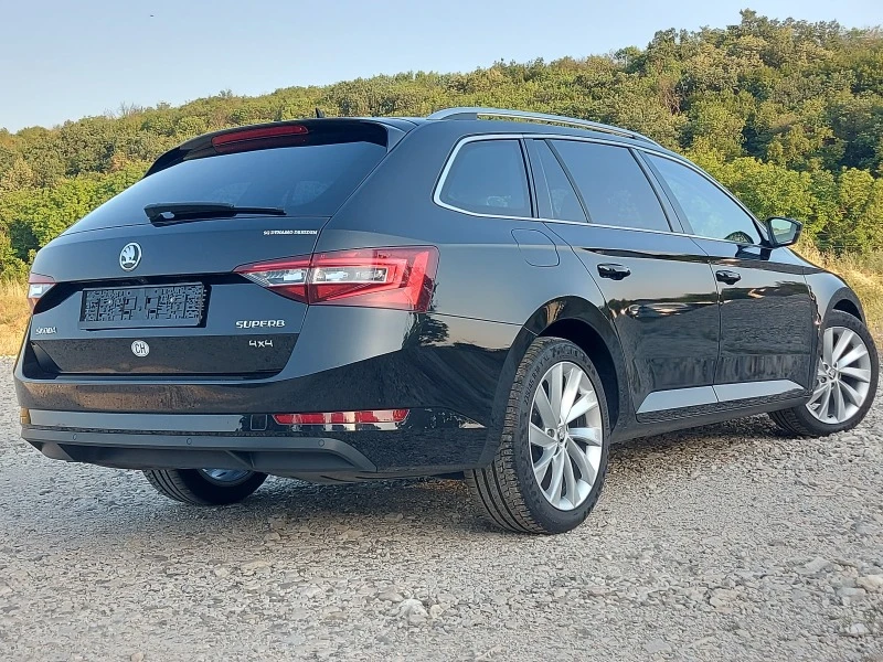 Skoda Superb 2.0TDI/190k.s/4X4/DISTR/АВТОМ/FULL/Швейц., снимка 5 - Автомобили и джипове - 46435366