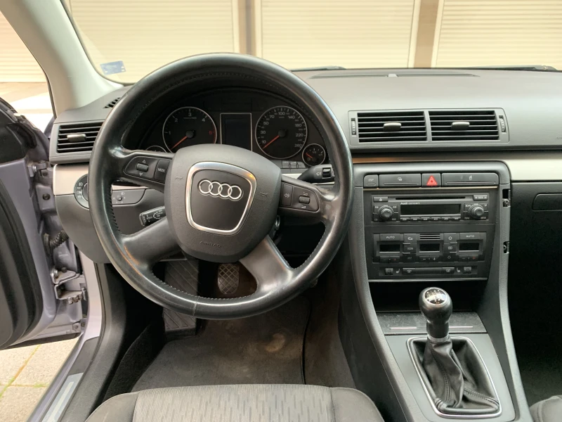 Audi A4, снимка 11 - Автомобили и джипове - 49055337