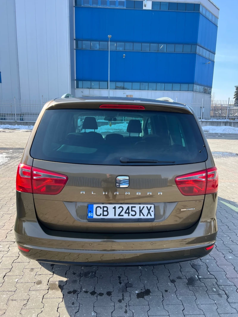 Seat Alhambra Ван, снимка 2 - Автомобили и джипове - 49236053