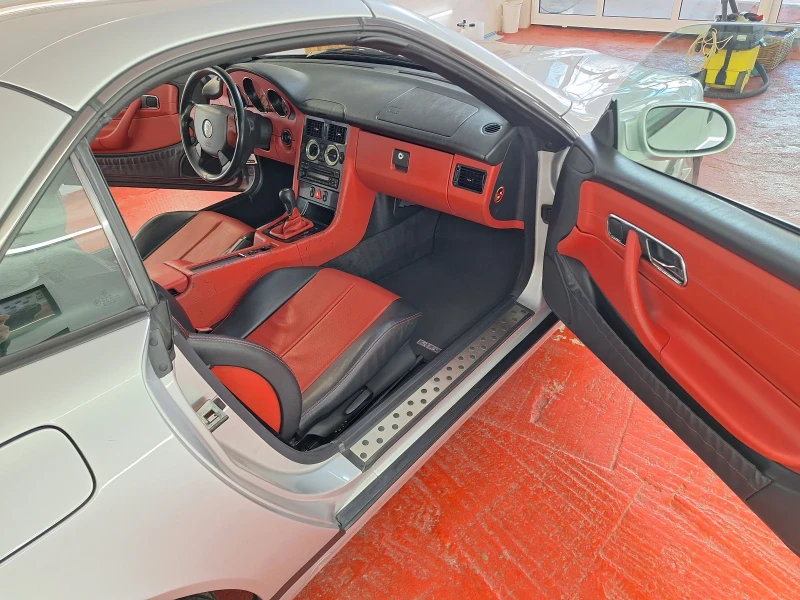 Mercedes-Benz SLK 230 kompresor, снимка 7 - Автомобили и джипове - 49409706