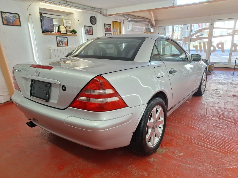 Mercedes-Benz SLK 230 kompresor, снимка 9 - Автомобили и джипове - 49409706