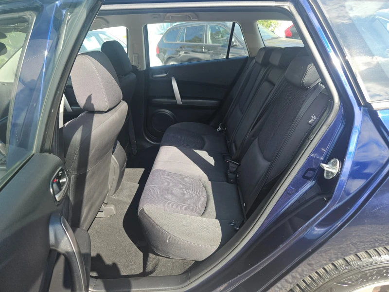Mazda 6 2.0i/automat, снимка 11 - Автомобили и джипове - 51181089