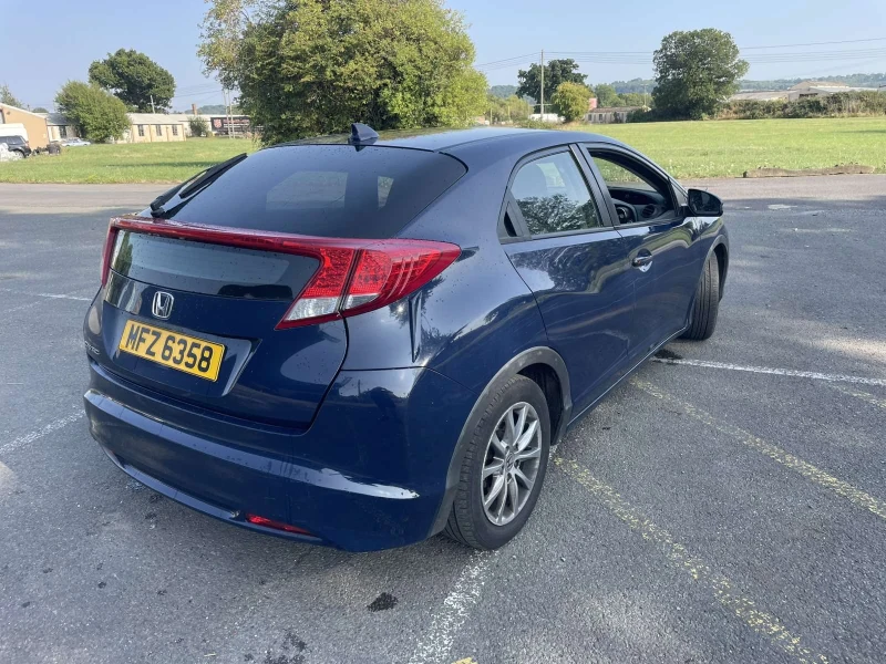 Honda Civic, снимка 9 - Автомобили и джипове - 52449525