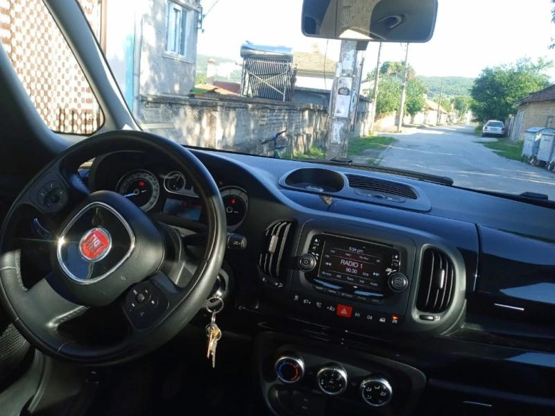 Fiat 500L 1.6, снимка 5 - Автомобили и джипове - 51683993