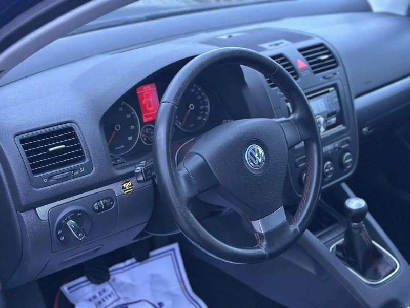 VW Golf 1.6i* 102кс* Климатик* Германия* Оригинал* Топ, снимка 7 - Автомобили и джипове - 52664953