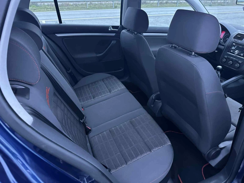 VW Golf 1.6i* 102кс* Климатик* Германия* Оригинал* Топ, снимка 10 - Автомобили и джипове - 52664953
