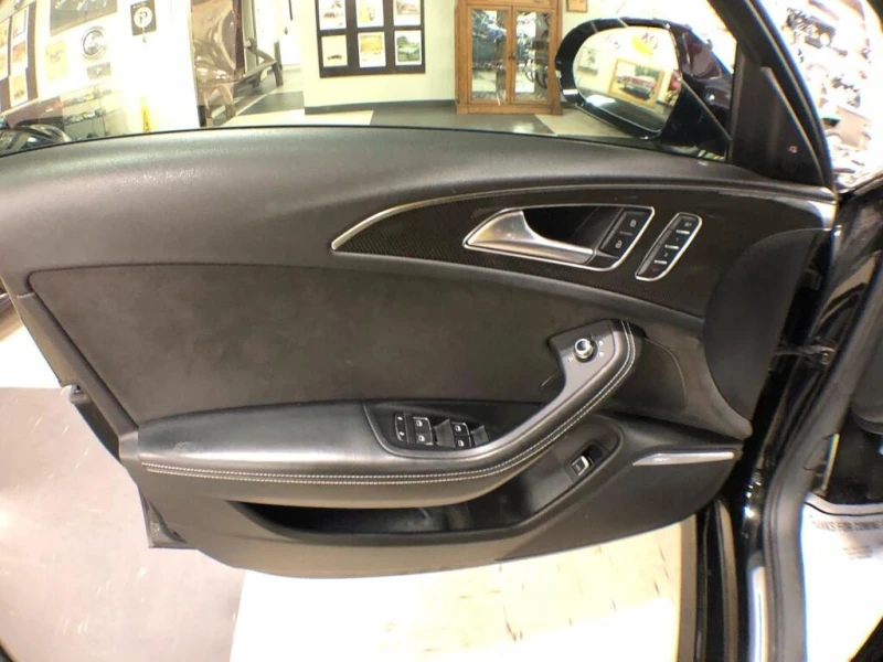 Audi S6 * 4.0L V8 AWD LEATHER P/SUNROOF NAV B/SPOT CAMERA , снимка 17 - Автомобили и джипове - 52803353