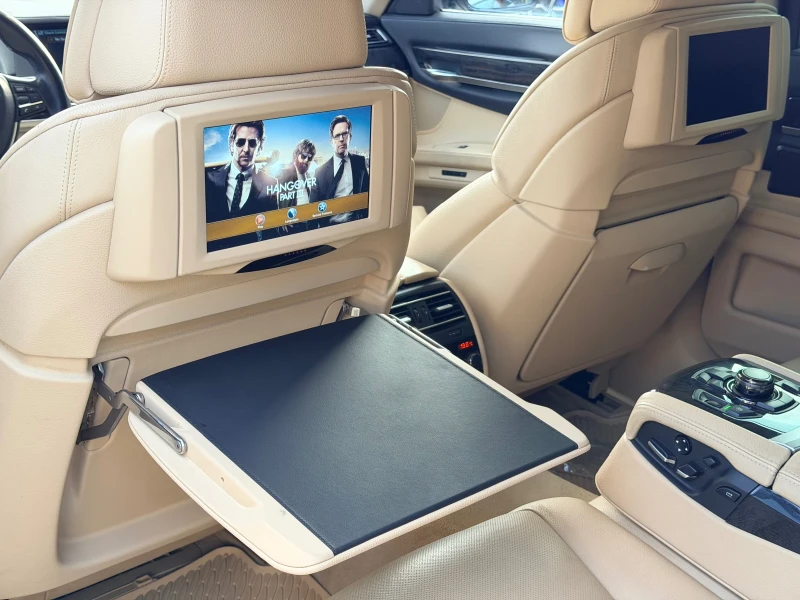 BMW 750 Li/ВСИЧКИ ЕКСТРИ/ЕВРОПЕЙСКА, снимка 16 - Автомобили и джипове - 52883795