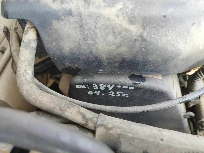 VW Golf 1.6 LPG, снимка 7 - Автомобили и джипове - 52939865