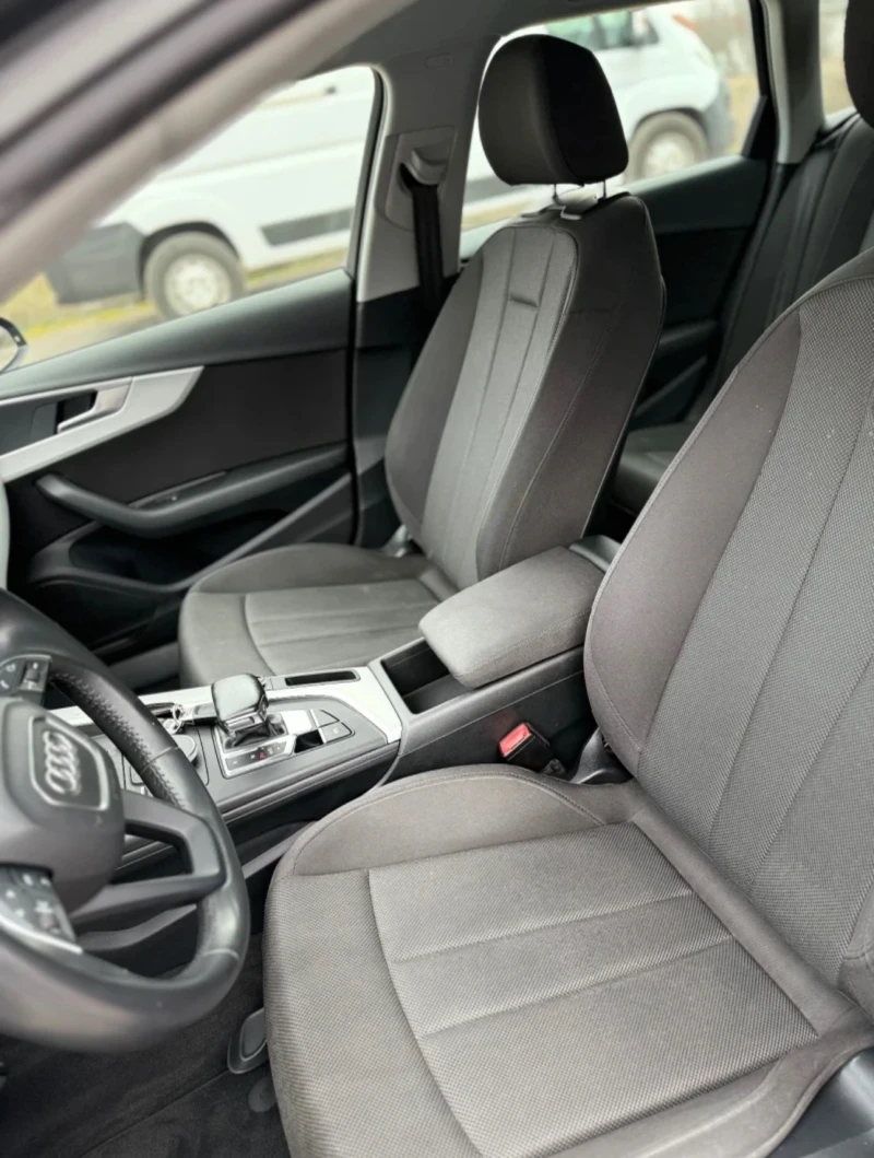 Audi A4 VIRTUAL! LANE ASSIST! DISTR!, снимка 13 - Автомобили и джипове - 53361221