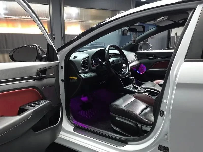 Hyundai Elantra, снимка 10 - Автомобили и джипове - 56724880