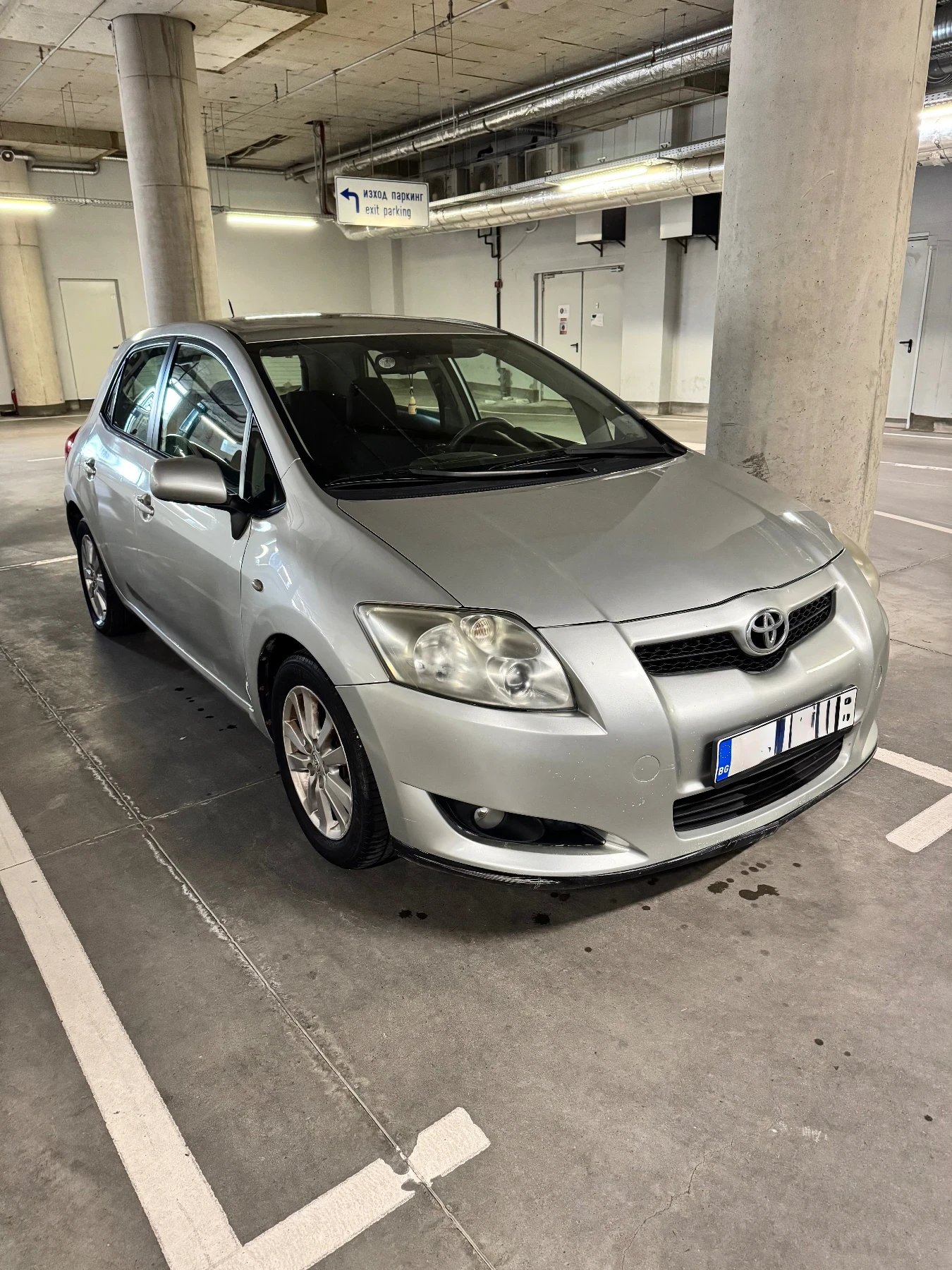 Toyota Auris 1.6 Газ/Бензин, снимка 1