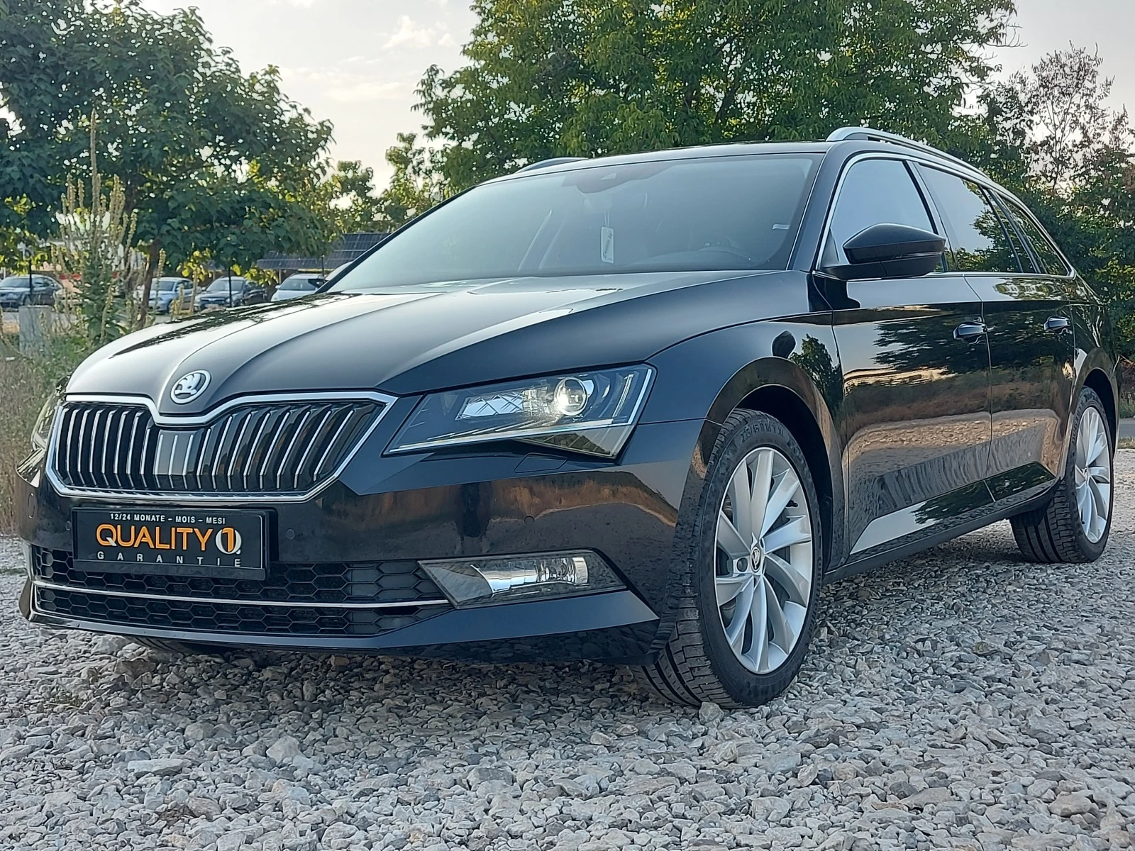 Skoda Superb 2.0TDI/190k.s/4X4/DISTR/АВТОМ/FULL/Швейц. - изображение 8