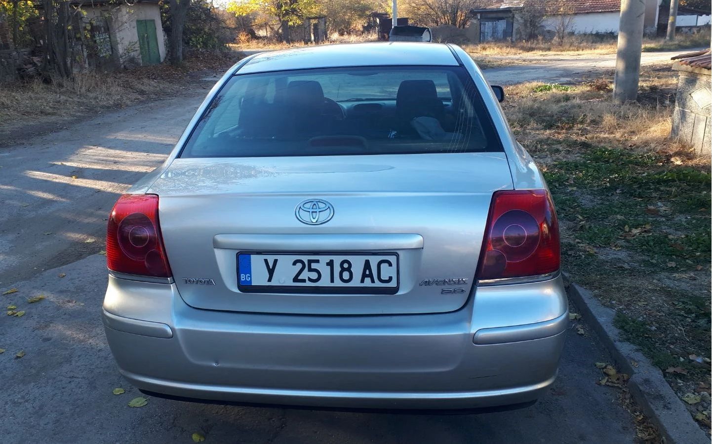 Toyota Avensis  - изображение 3