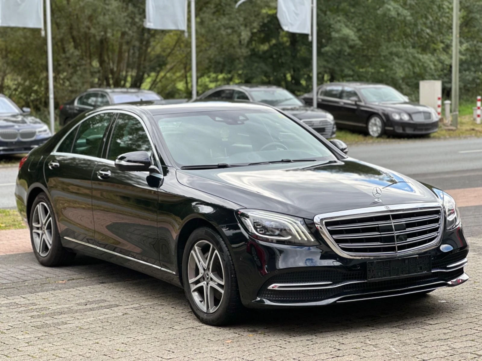 Mercedes-Benz S 350  - изображение 2