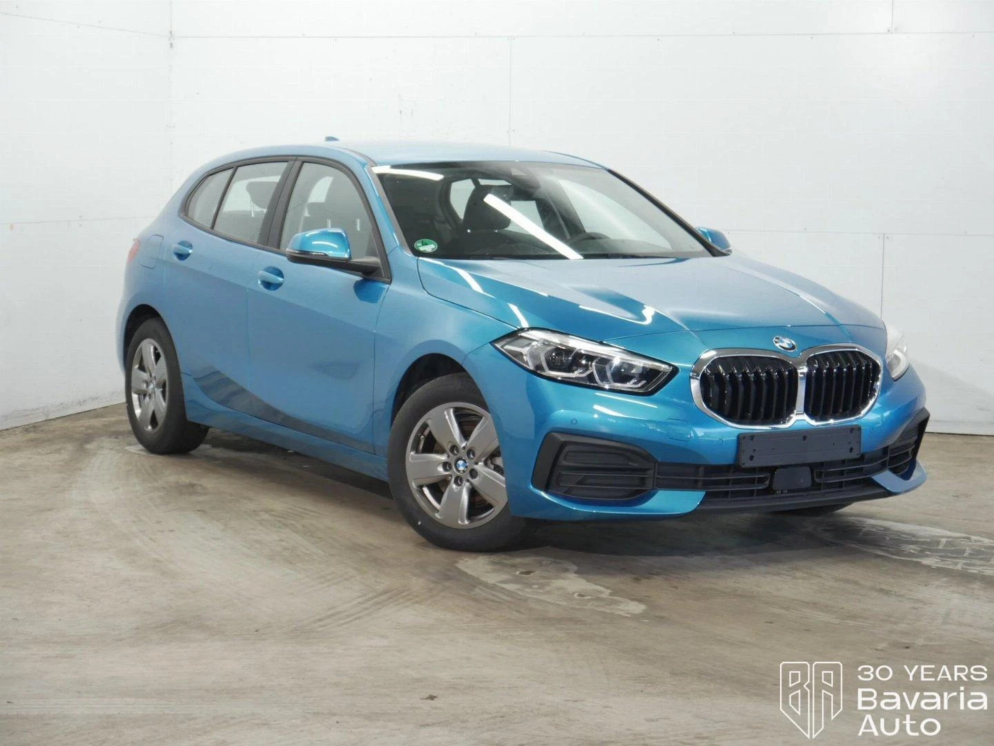 BMW 116  i Advantage - изображение 4