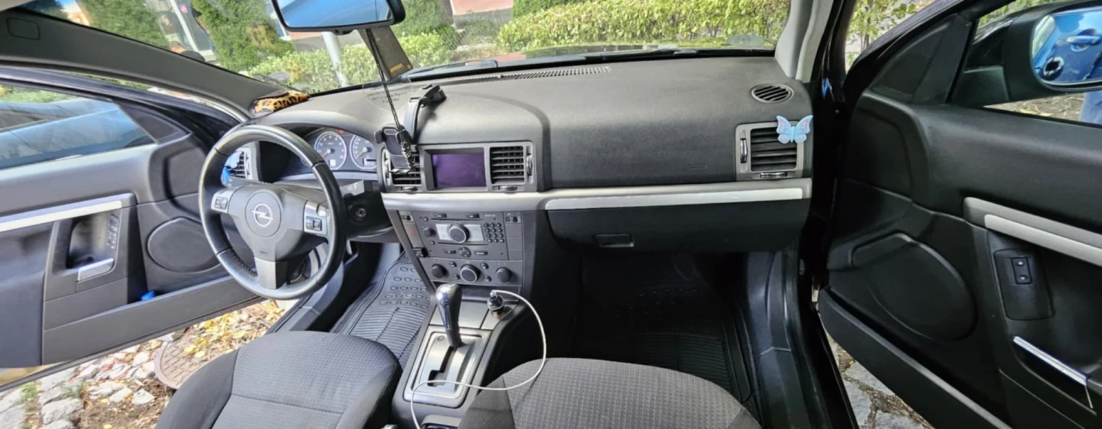 Opel Vectra 2.2i - изображение 10