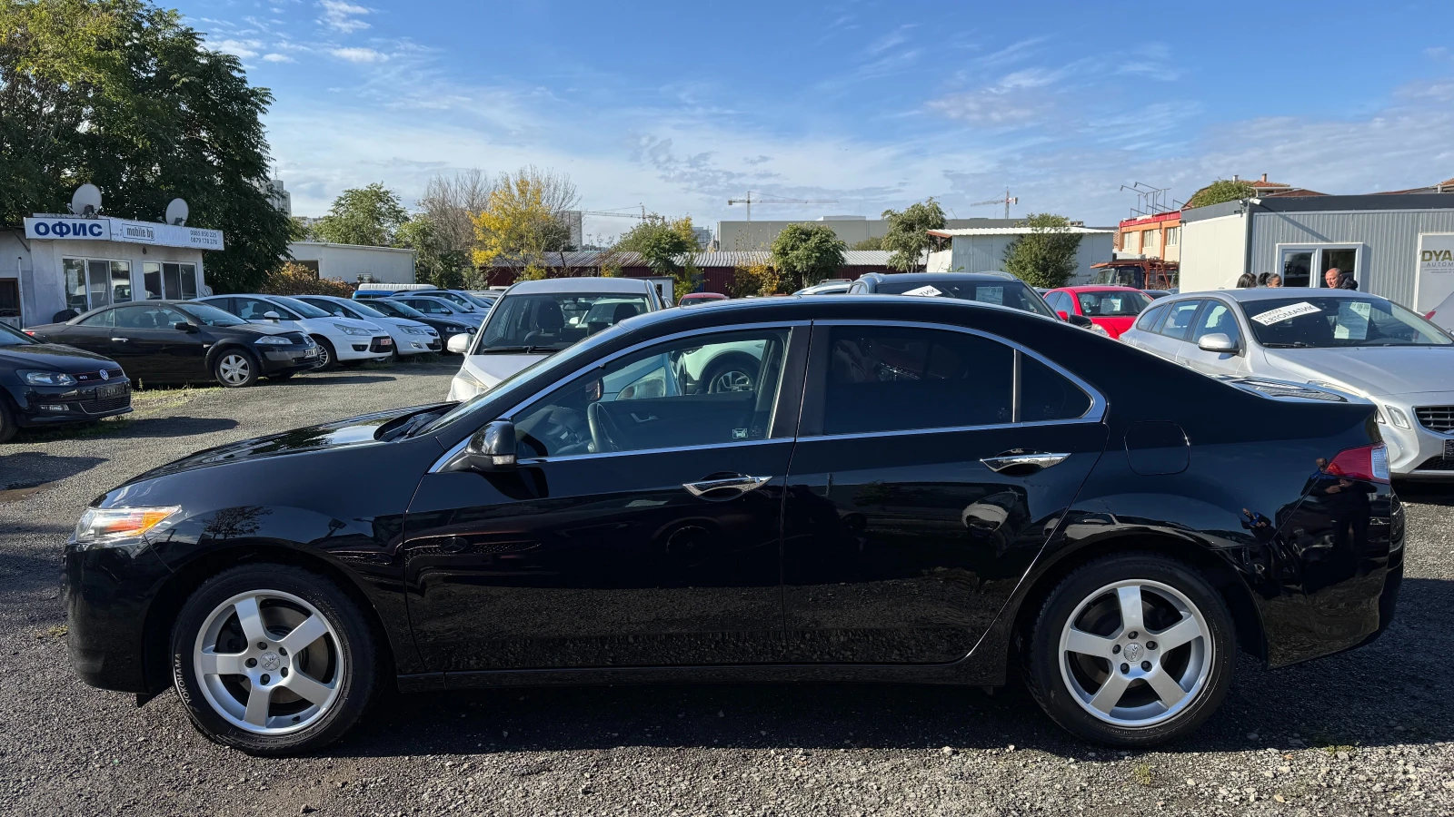 Honda Accord 2.4i 6ск., Navi, PDC, Камера, Темпомат, Кожа, Шибе - изображение 8