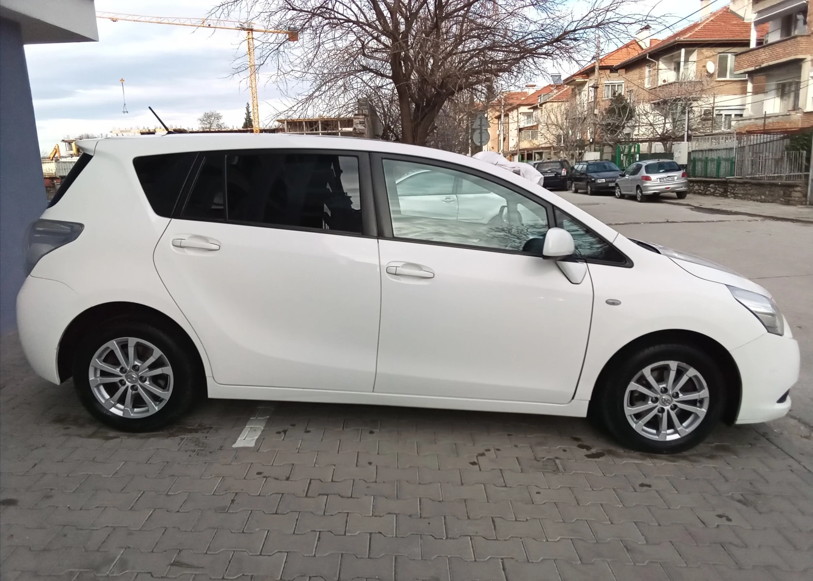 Toyota Verso 2.0D4D-126kc. �������� | Mobile.bg � ����������� 5