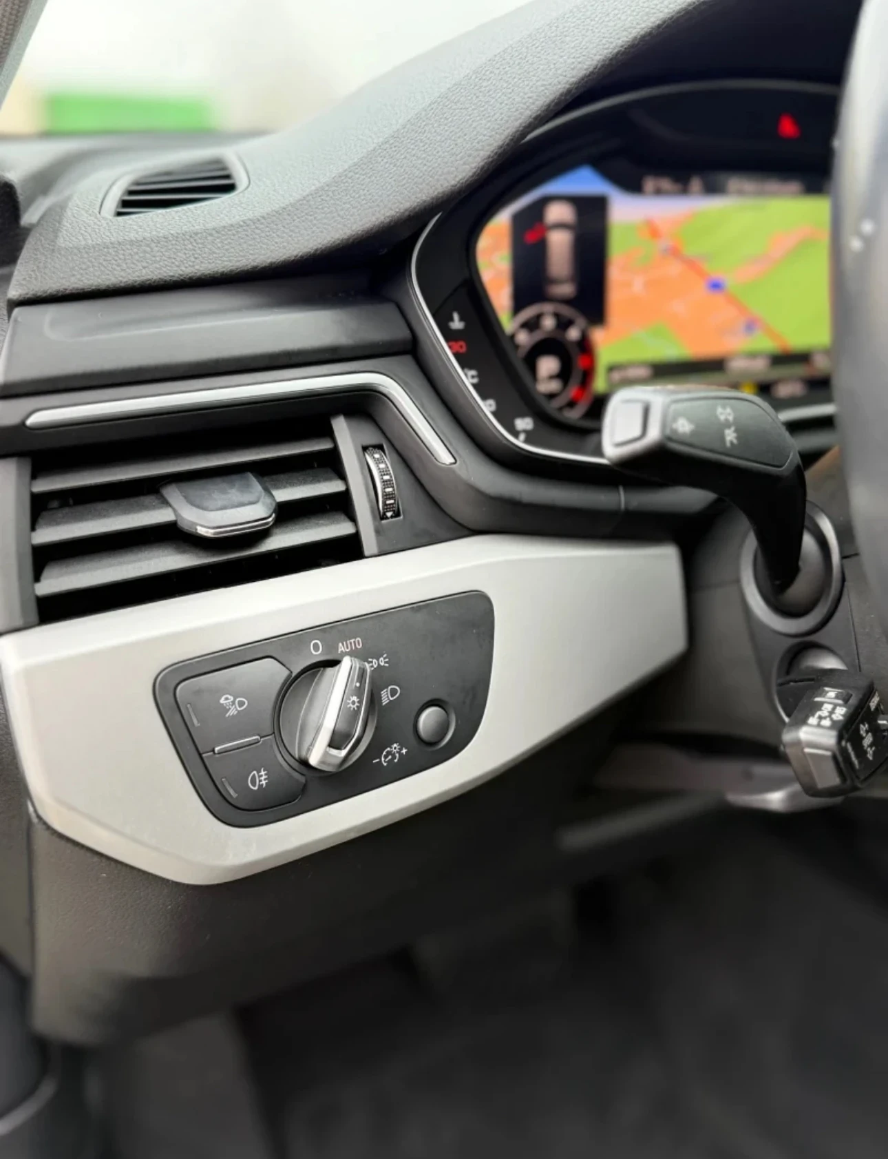 Audi A4 VIRTUAL! LANE ASSIST! DISTR! | Mobile.bg � ����������� 12