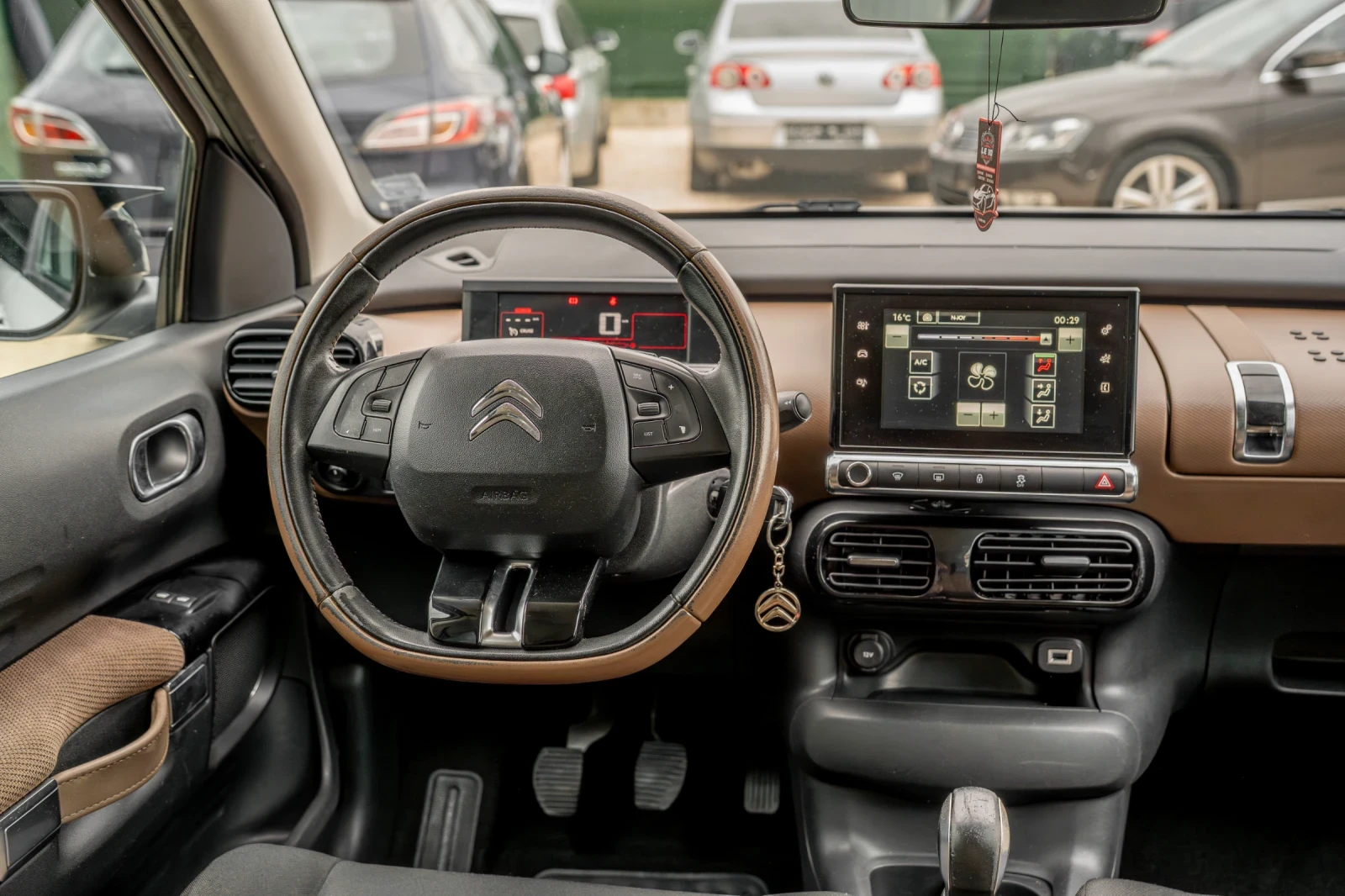 Citroen C4 Cactus 1 2i EURO 6B NAVI | Mobile.bg � ����������� 10