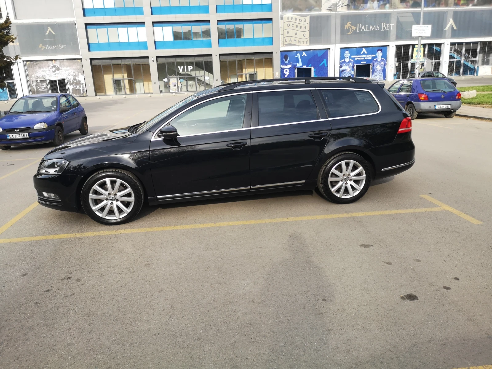 VW Passat комби, снимка 3 - Автомобили и джипове - 53726291