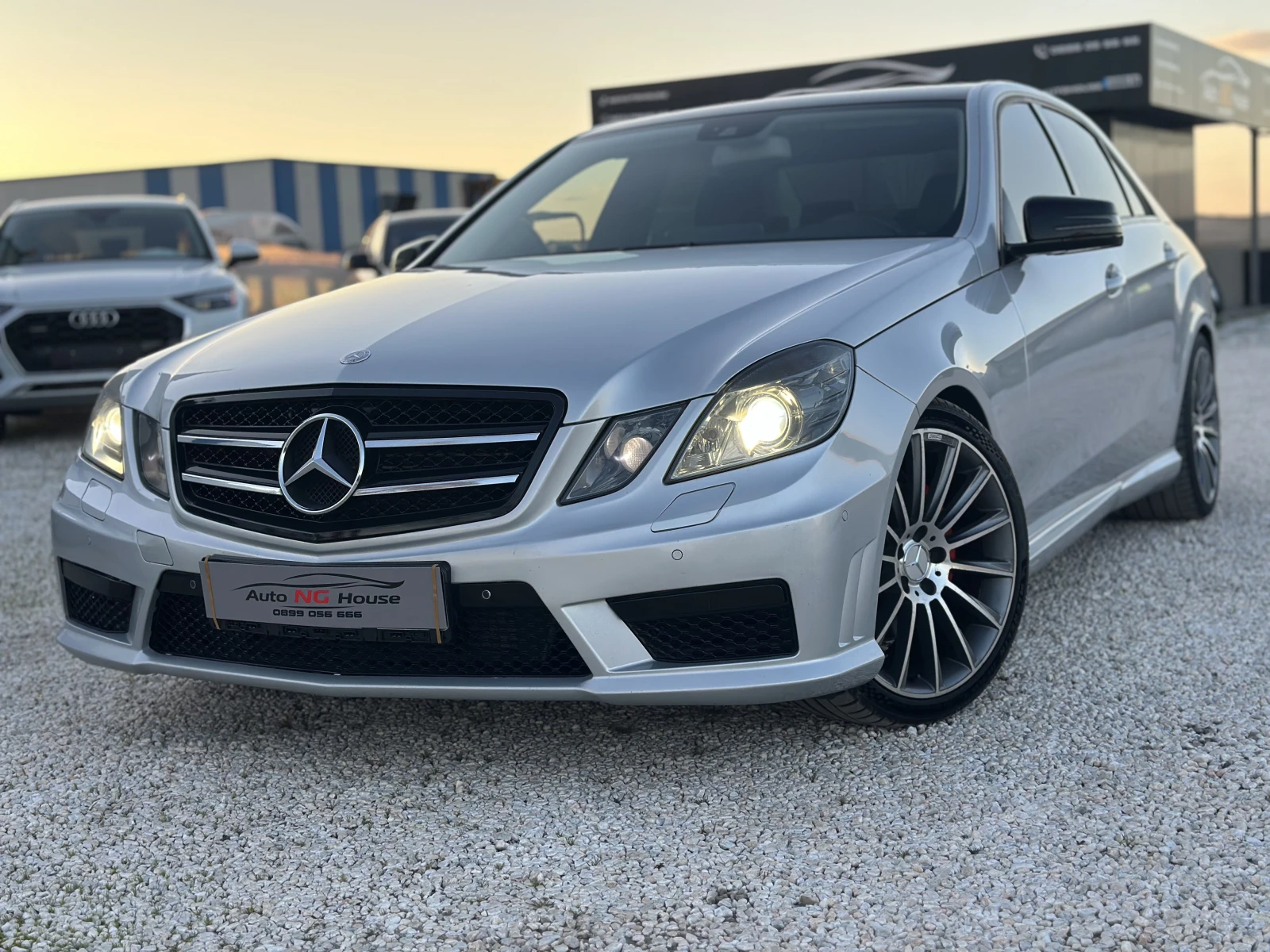 Mercedes-Benz E 350 AMG | TV | DIGITAL | МАСАЖИ | FULL, снимка 12 - Автомобили и джипове - 54144938