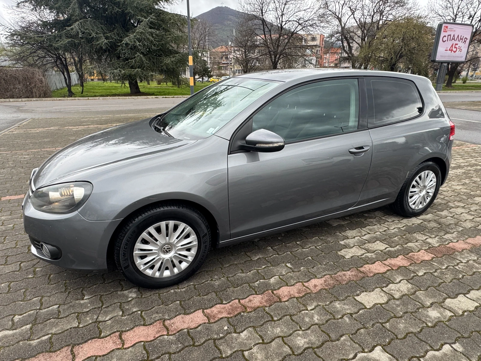 VW Golf VI 1.2��� 105�� | Mobile.bg � ����������� 4