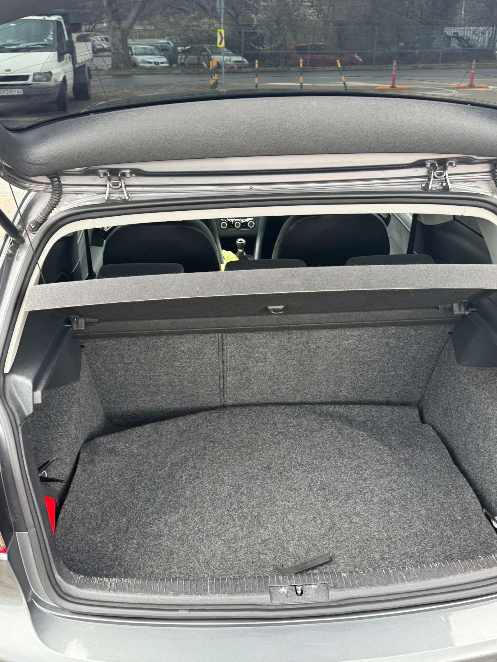 VW Golf VI 1.2��� 105�� | Mobile.bg � ����������� 12