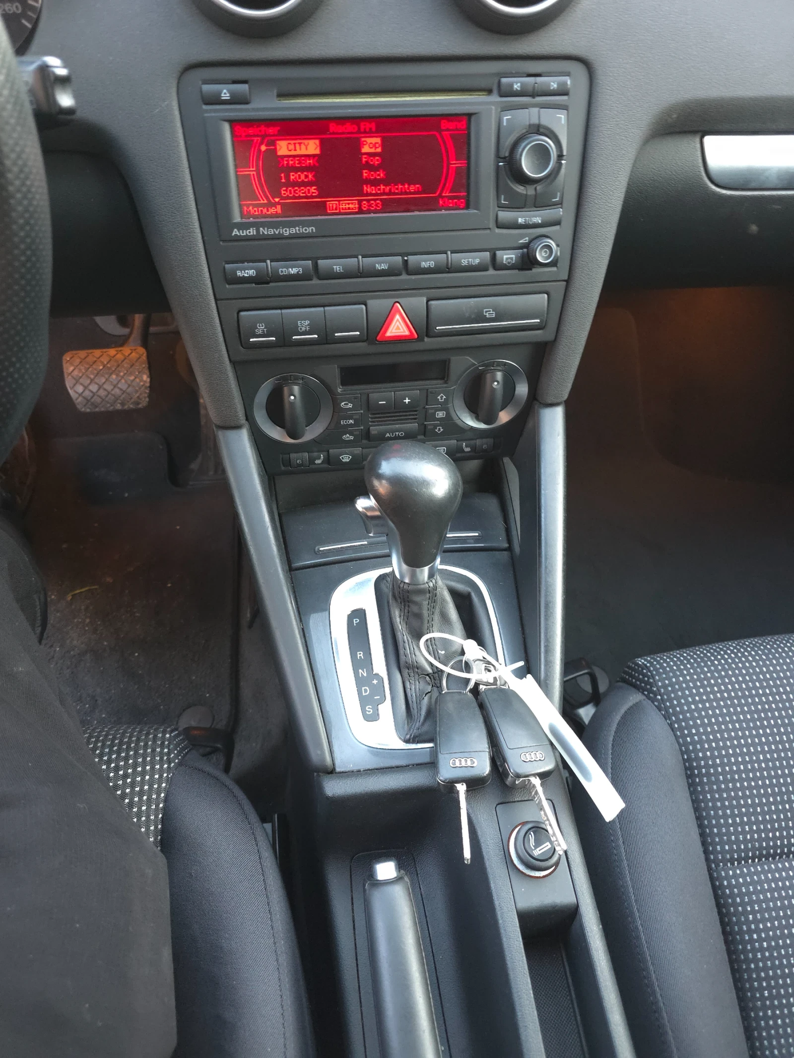 Audi A3 2.0tdi Avtomat, снимка 10 - Автомобили и джипове - 54308092