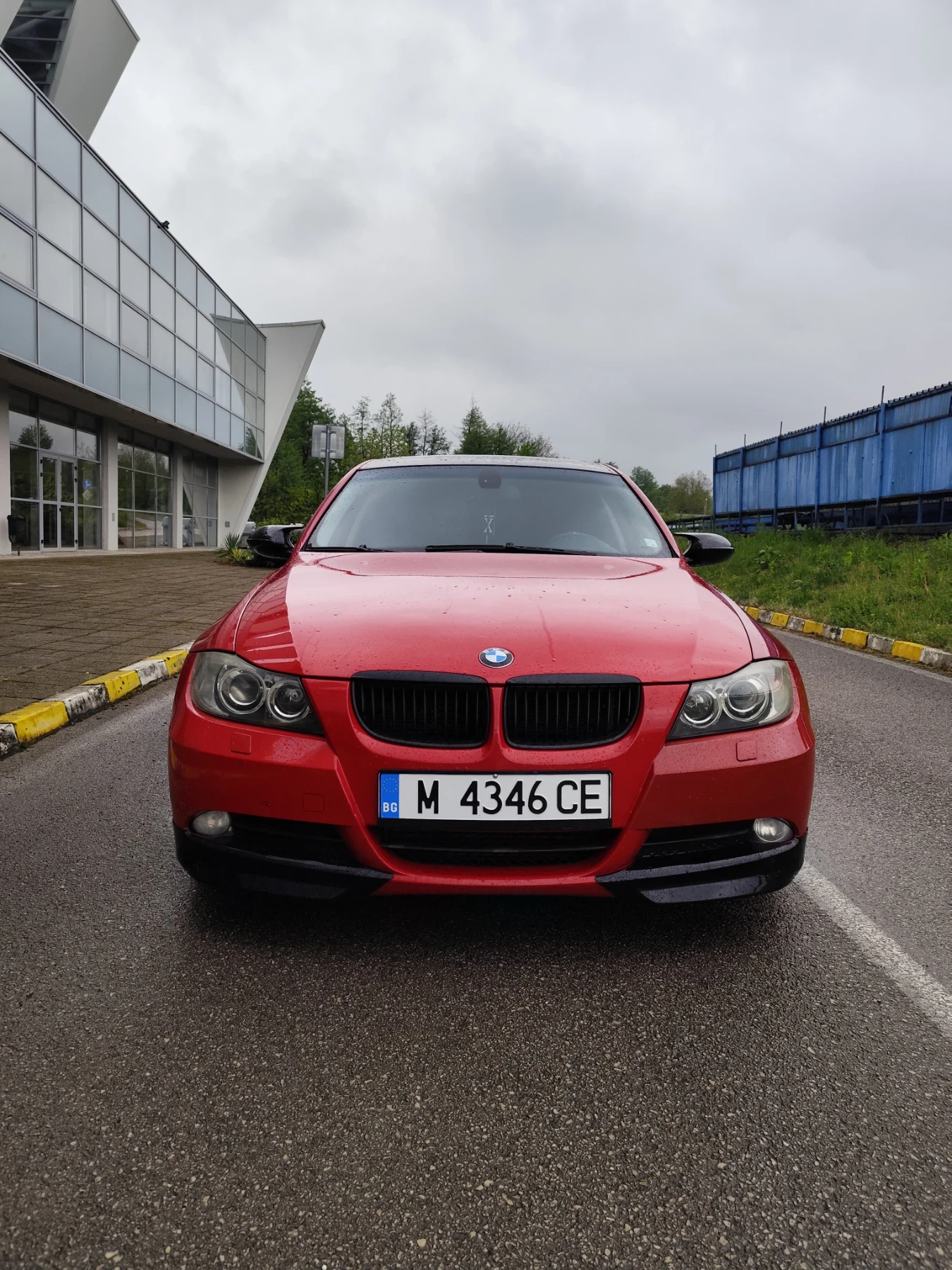 BMW 325 E90