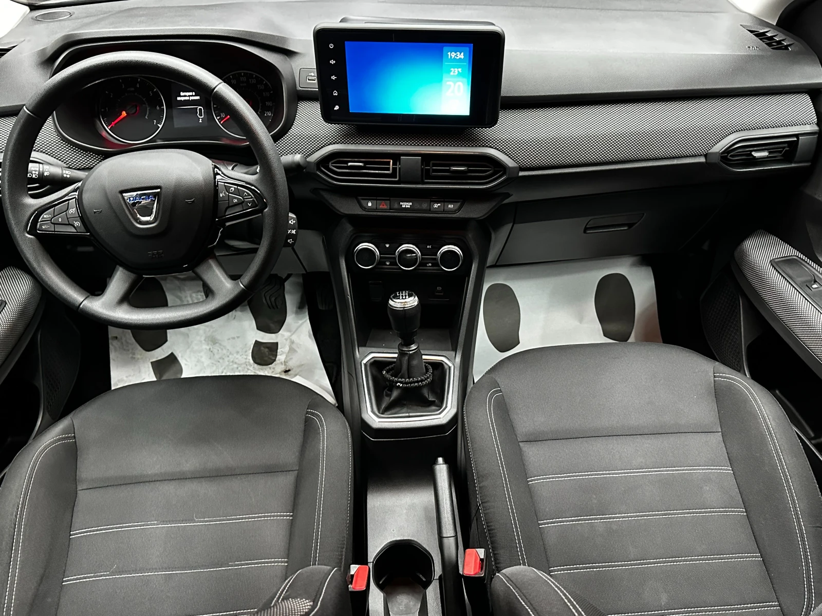 Dacia Logan 1.0i 91 к.с./ГАЗ/от БГ/ГАРАНЦИЯ, снимка 9 - Автомобили и джипове - 55483731