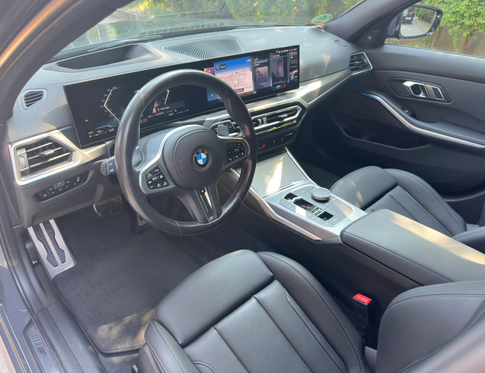 BMW 330 xDrive/KEYLESS/HEADUP/360CAM/LASER/ЛИЗИНГ, снимка 5 - Автомобили и джипове - 55607256