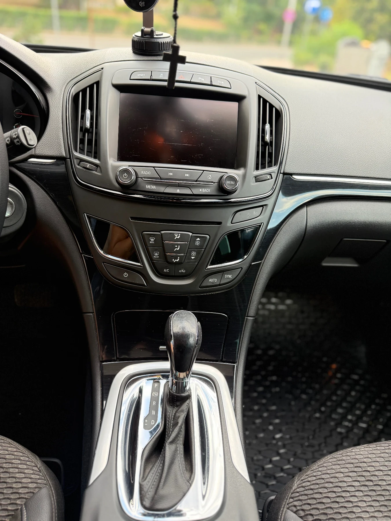 Opel Insignia Country Tourer 4x4 , снимка 6 - Автомобили и джипове - 55839700