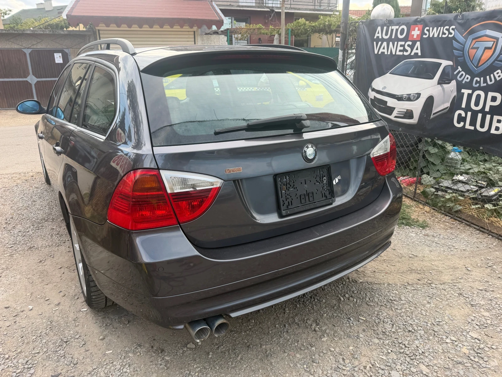BMW 330, снимка 3 - Автомобили и джипове - 55876434