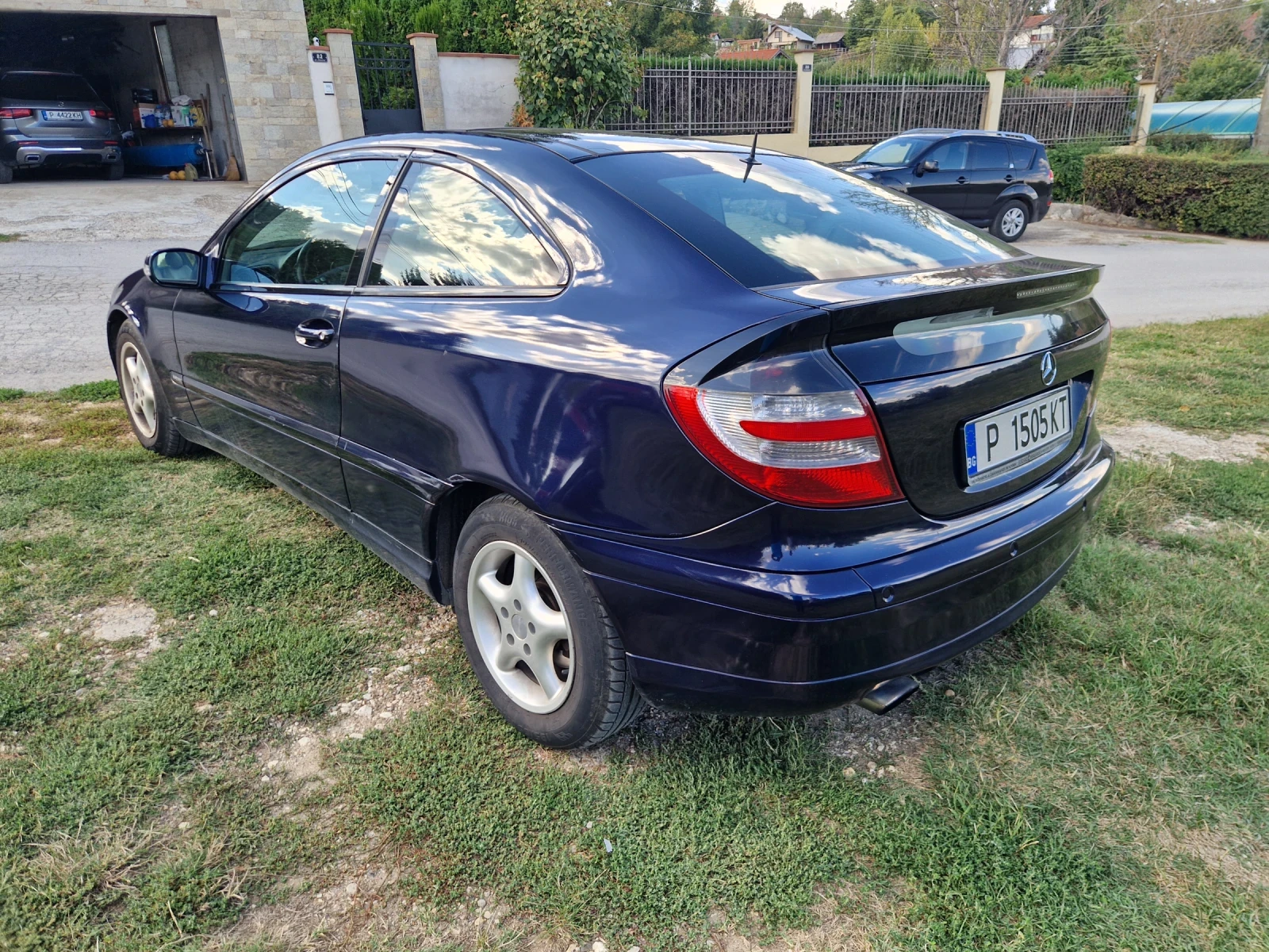 Mercedes-Benz C 220, снимка 4 - Автомобили и джипове - 56165395