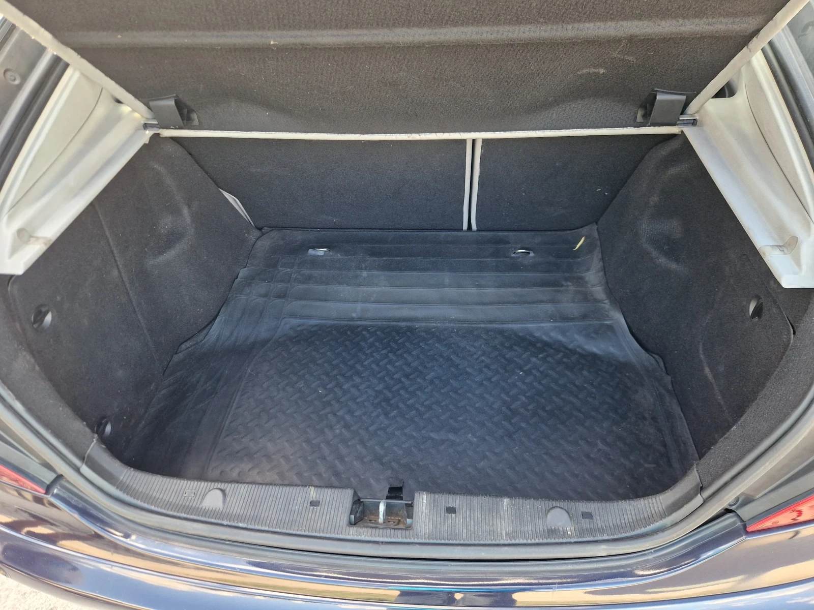 Mercedes-Benz C 220, снимка 15 - Автомобили и джипове - 56165395