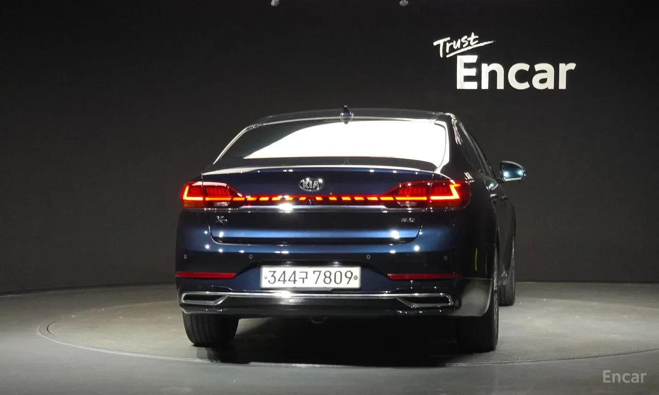 Kia K7 3.0NOBLESSE* FULL* 360 КАМЕРИ* ДИСТРОНИК* КРАЙНА Ц, снимка 4 - Автомобили и джипове - 56433555