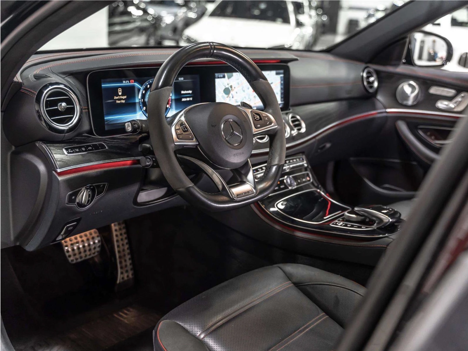 Mercedes-Benz E 53 AMG NIGHT PKG* MASSAGE* AIR* HUD* VENTILATED* 20   | Mobile.bg � ����������� 5