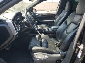 Porsche Cayenne 2017 - 35000 лв. / 17895.22 € - 52844230 7