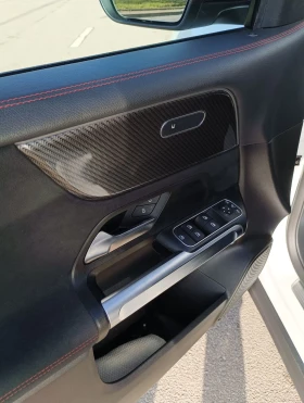 Mercedes-Benz GLB, снимка 10